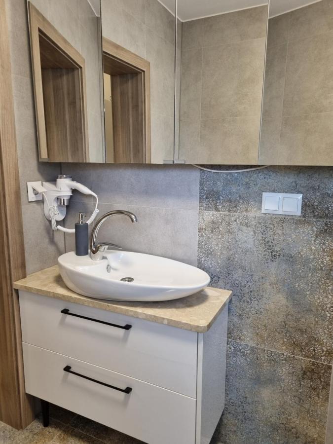 Apartamenty Jelen Pod Grapom Banska Nizna Luaran gambar