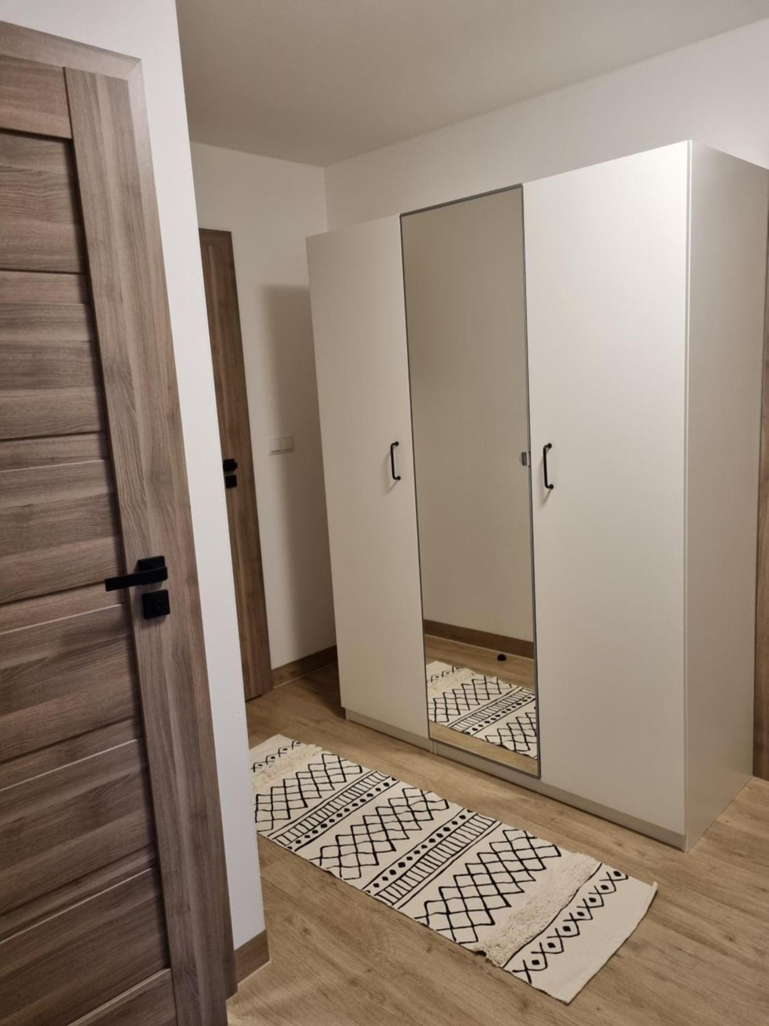 Apartamenty Jelen Pod Grapom Banska Nizna Luaran gambar